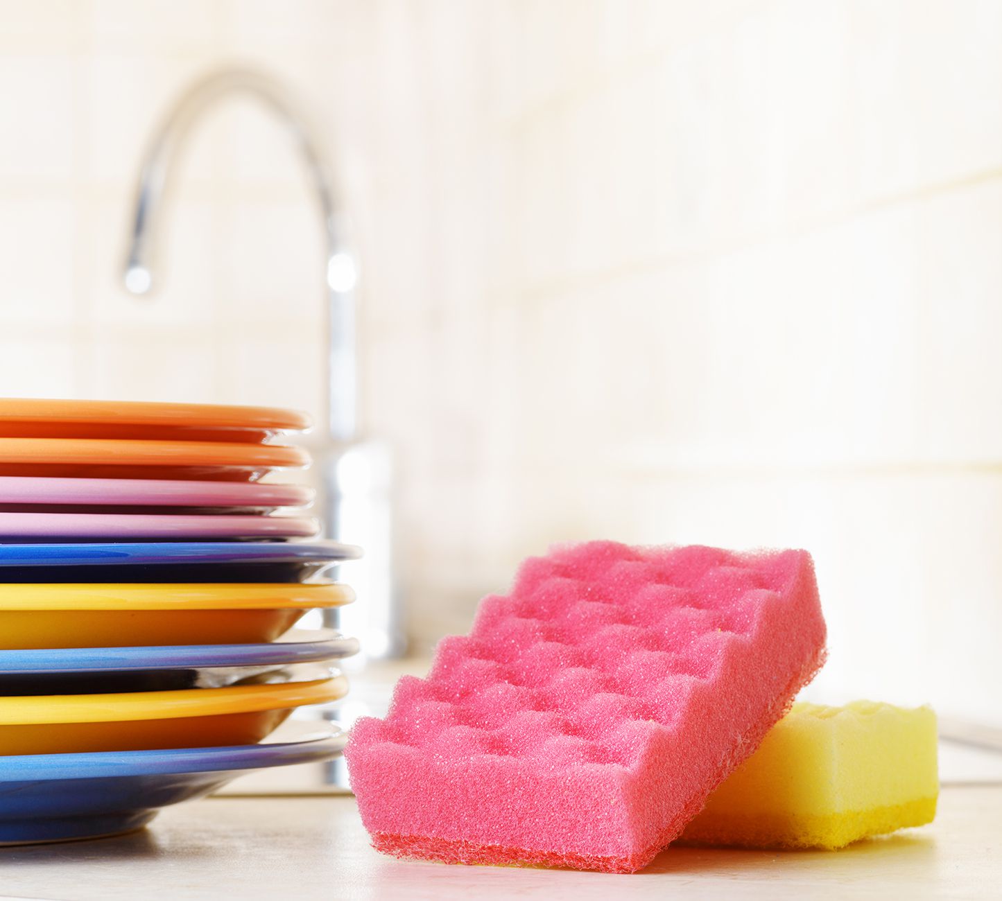 How to Clean Kitchen Sponge